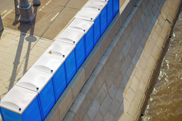 Portable Toilets for Disaster Relief Sites in Westport, IN